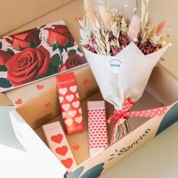 Pack San Valentín: Mini Ramo + Chocolatinas + Tarjeta de Colvin