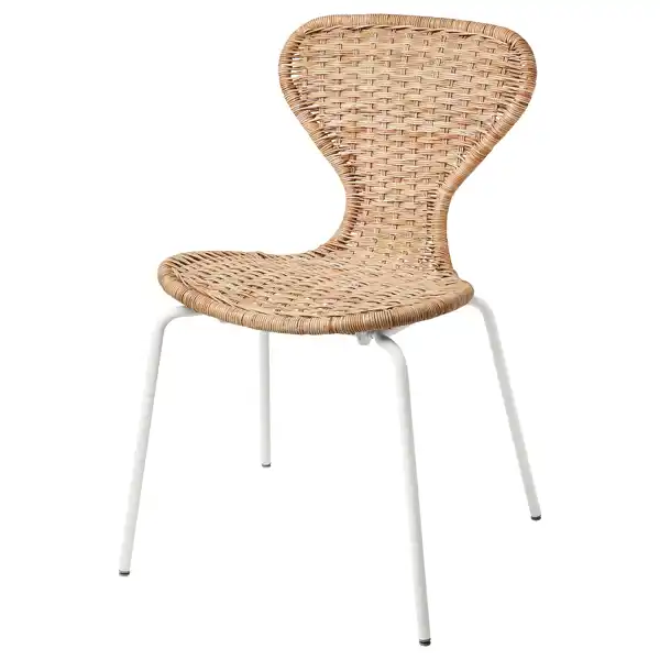 Silla en ratán tejido a mano