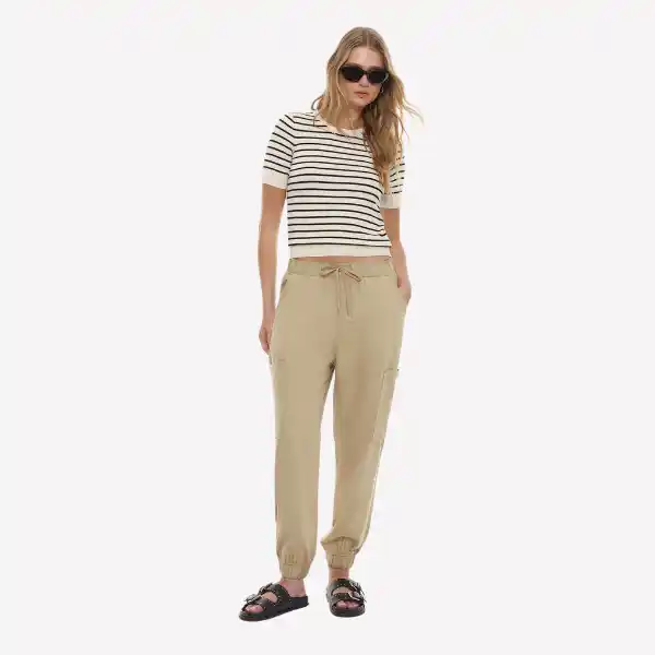 Pantalón cargo con cordón