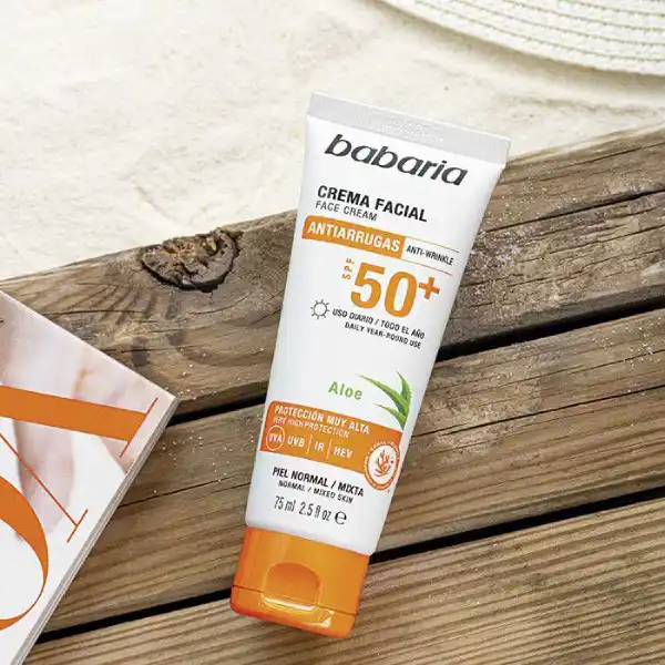 Babaria Crema facial solar antiarrugas SPF 50+