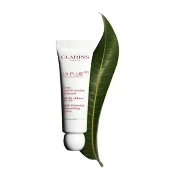 UV Plus Pantalla Multi-protección SPF50 de Clarins