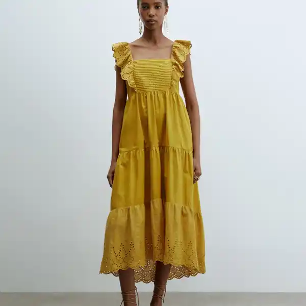 Vestido schiffly bajo