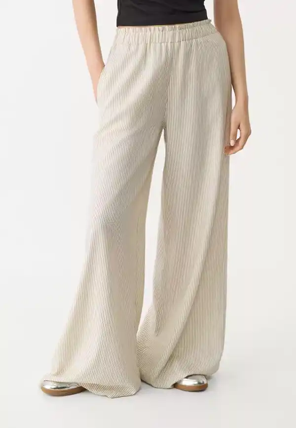 Pantalón palazzo fluido con lino