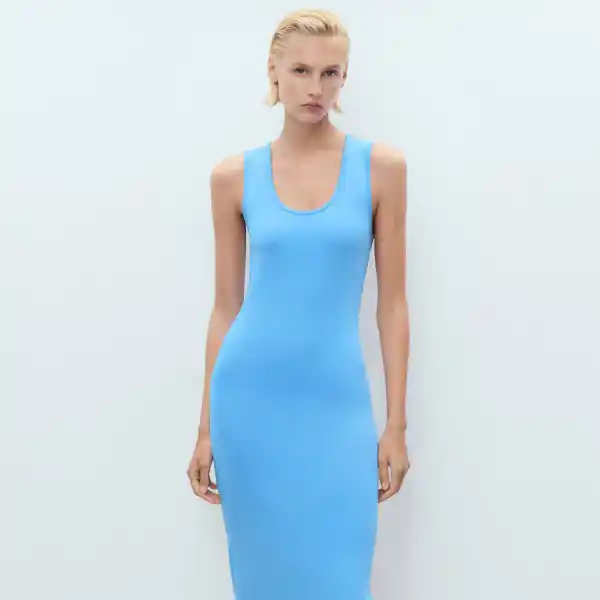 Vestido midi entallado azul