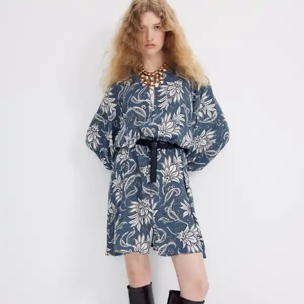 Vestido de manga larga estampado